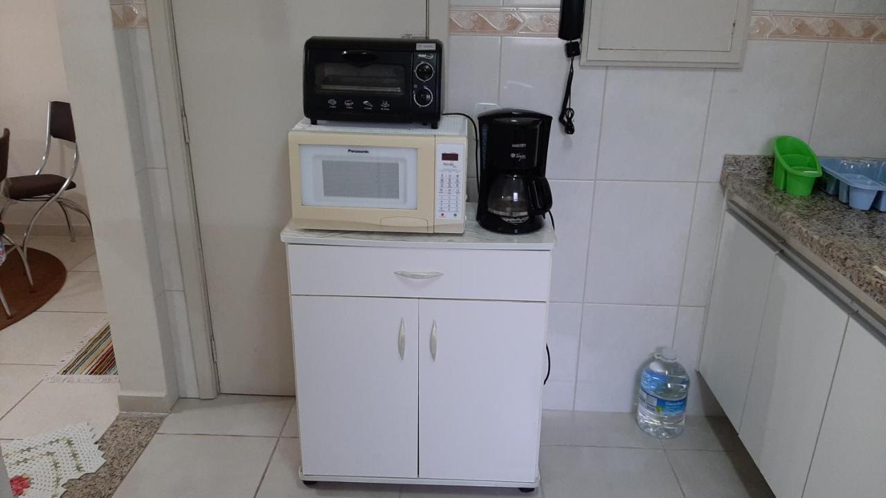 Lindo Apartamento Enseada Гуаружа Екстер'єр фото