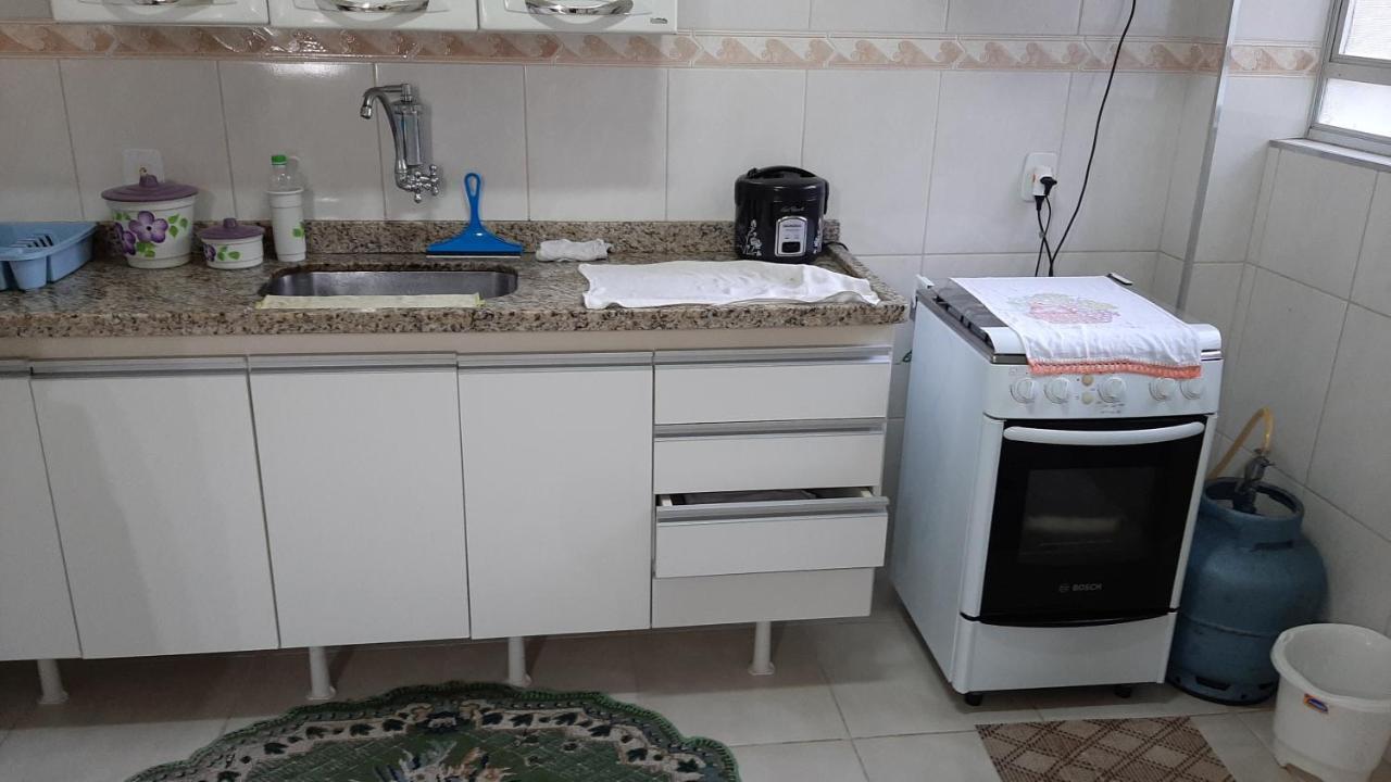Lindo Apartamento Enseada Гуаружа Екстер'єр фото