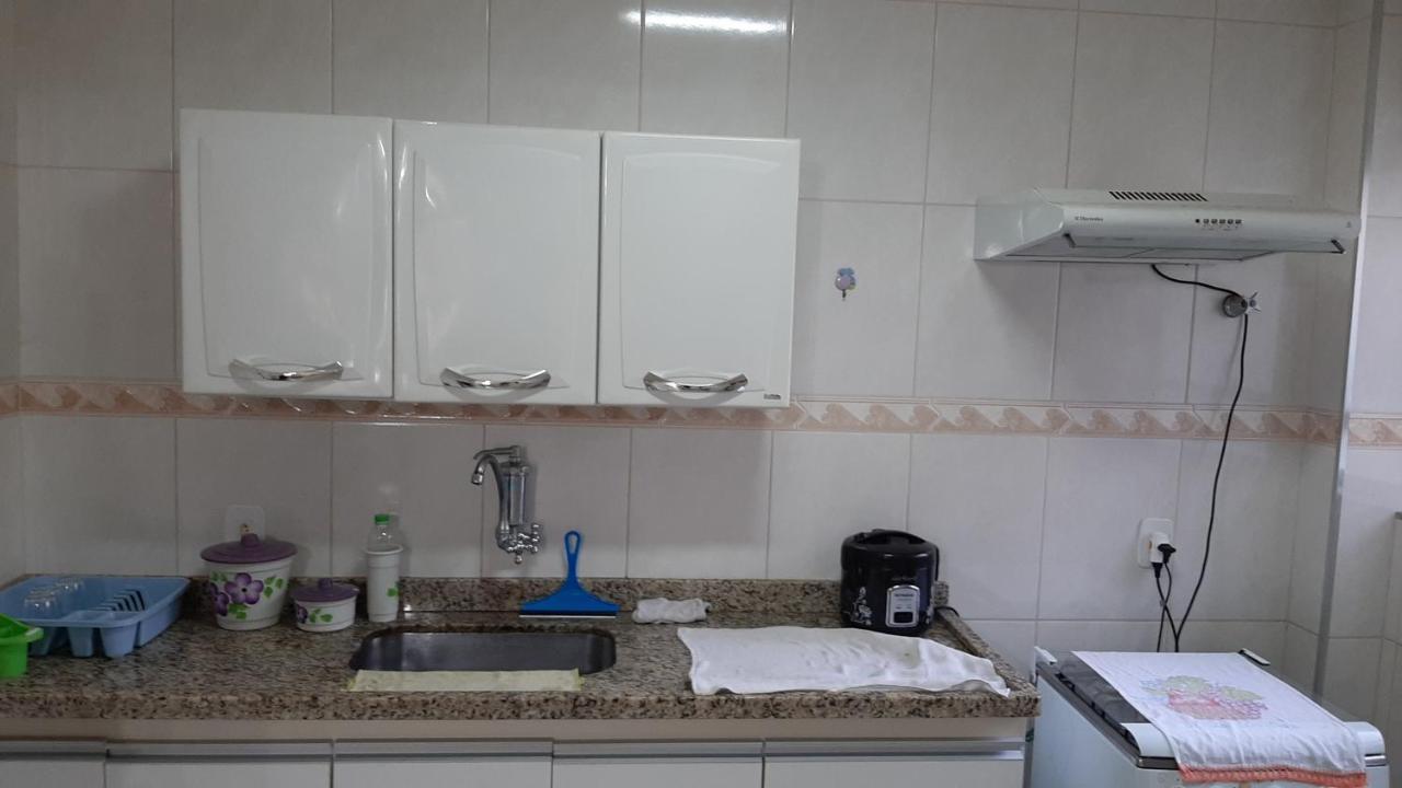 Lindo Apartamento Enseada Гуаружа Екстер'єр фото