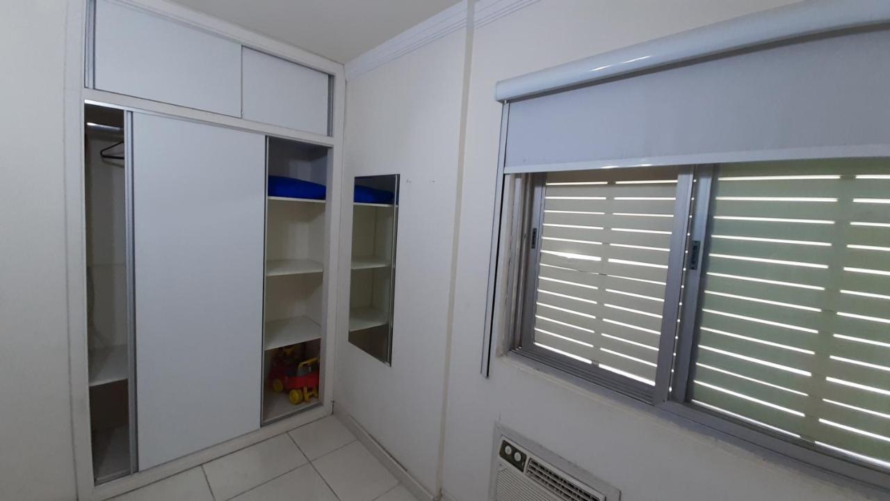 Lindo Apartamento Enseada Гуаружа Екстер'єр фото