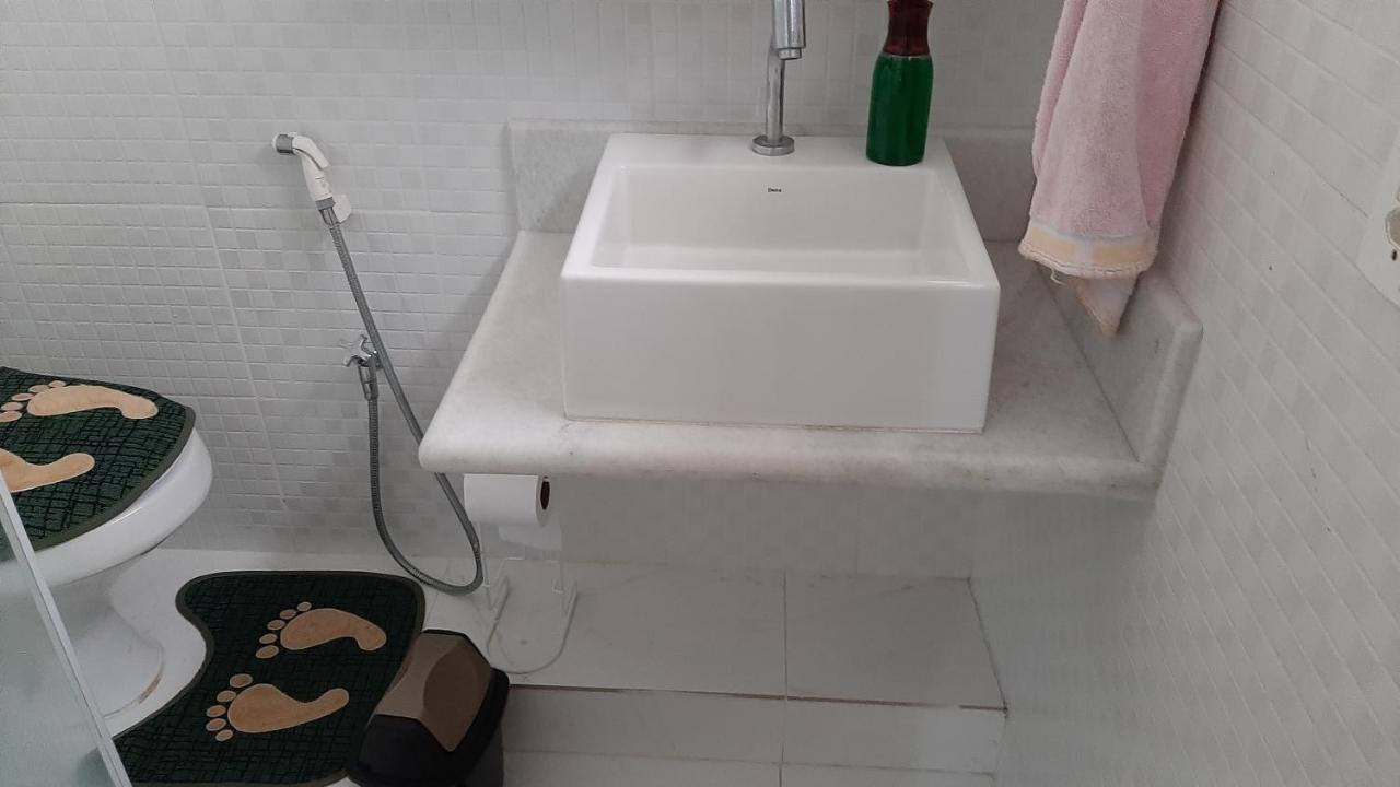Lindo Apartamento Enseada Гуаружа Екстер'єр фото